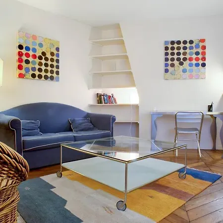 Place De L'odéon Sur Cour Très Calme Appartement *